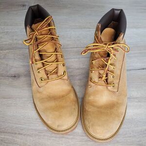 Used 2709 Timberland primaloft insulated boys boots shoes. sz 2.5